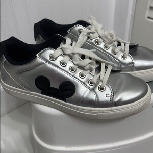 Disney Mickey Mouse Silver & Black Kids Sneakers Size 8
